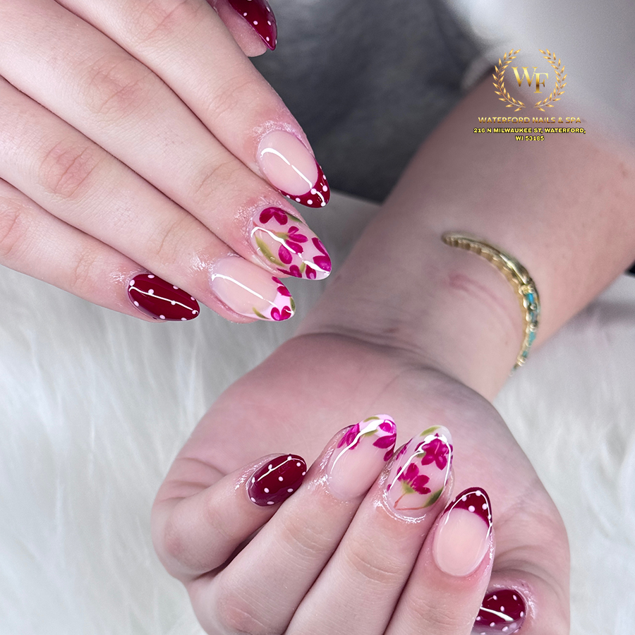 Nail design Highlight at Waterford Nails & Spa